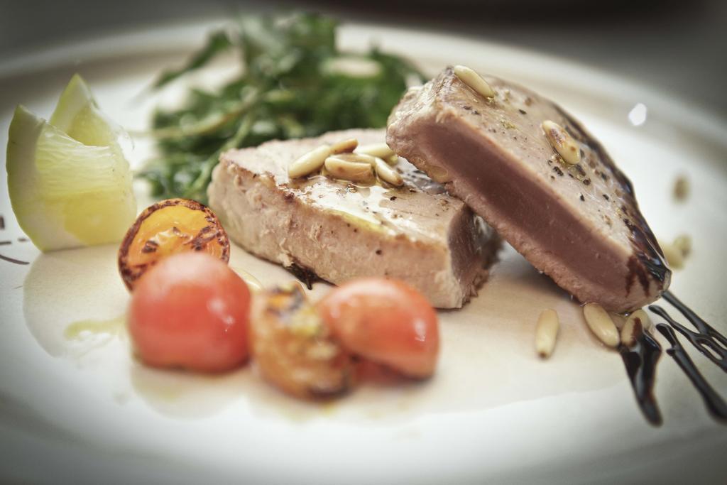 Abas Ristorante Pizzeria Affittacamere Ales Ngoại thất bức ảnh